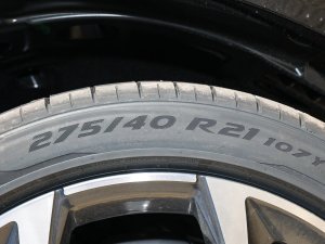 2022款改款 xDrive 40Li M运动套装 轮胎尺寸