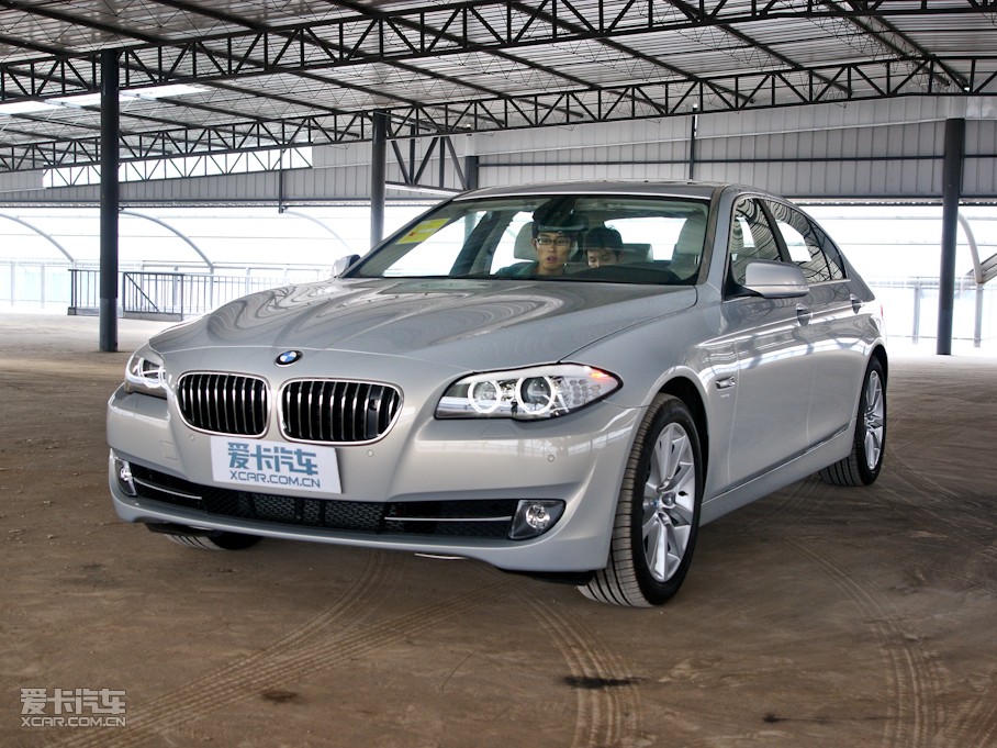 20115ϵ 535Li 