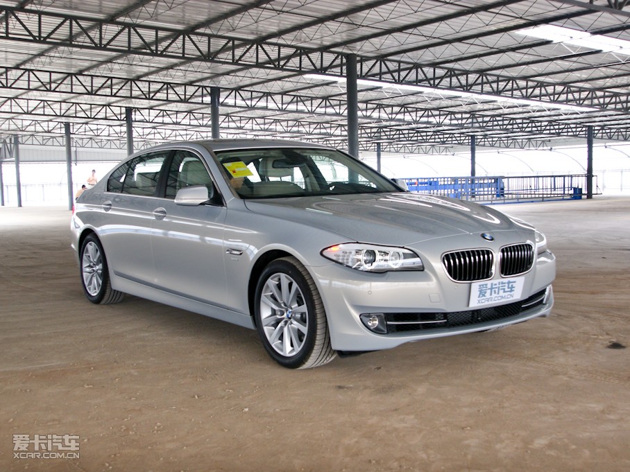 20115ϵ 535Li 