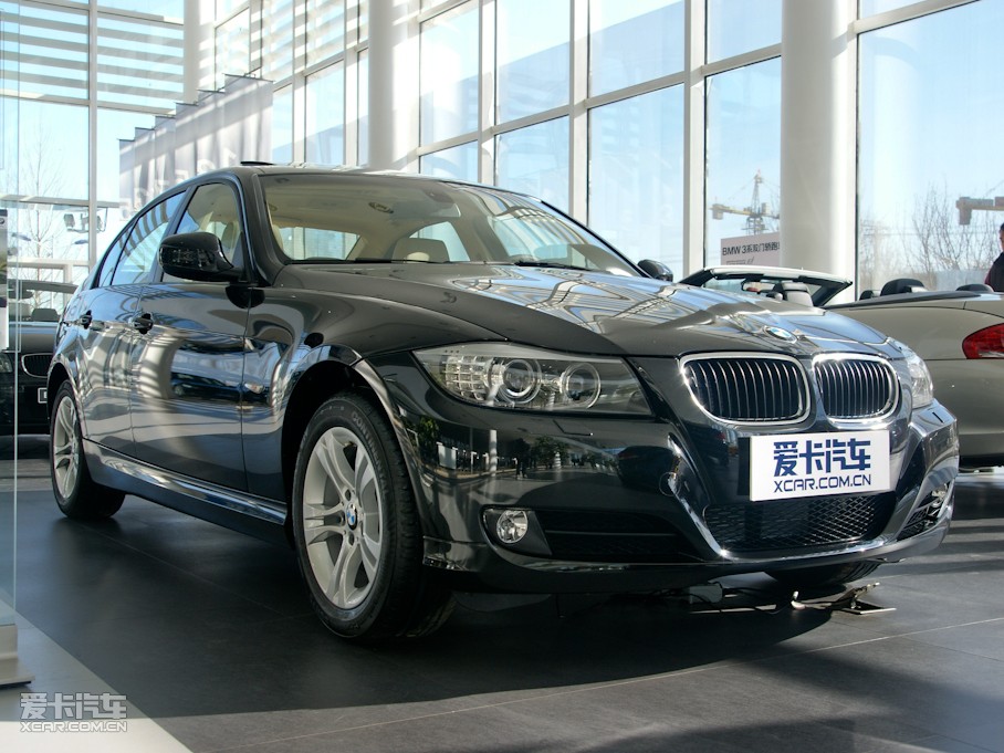 20113ϵ 320i ʱа