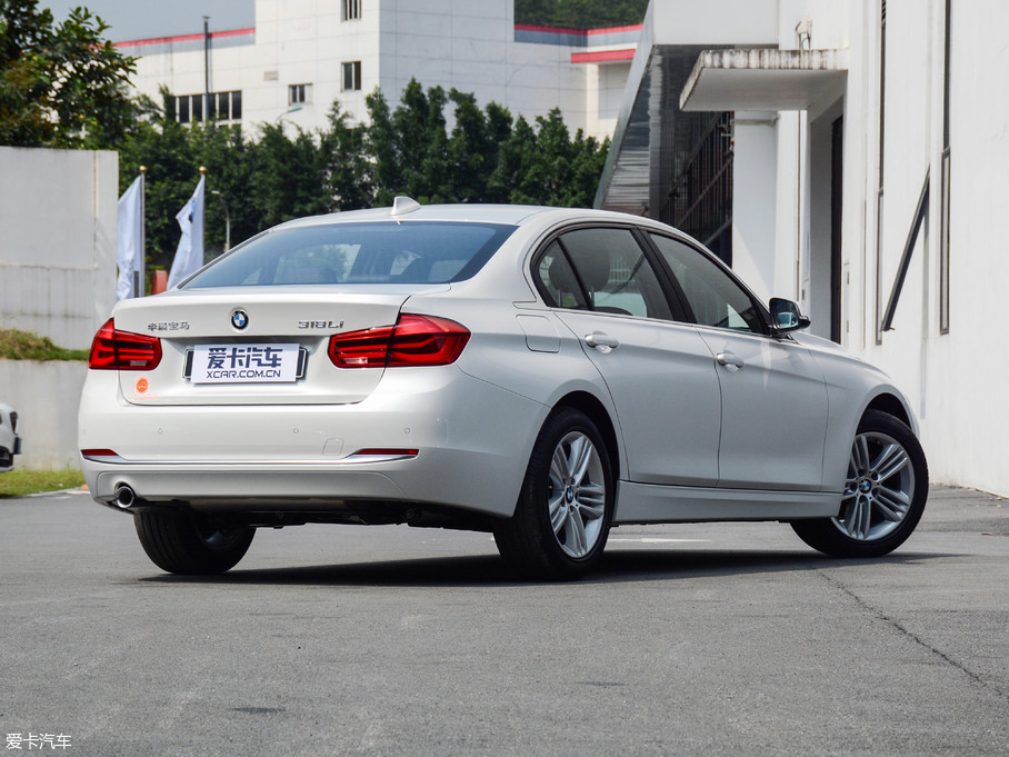2018款宝马3系318li