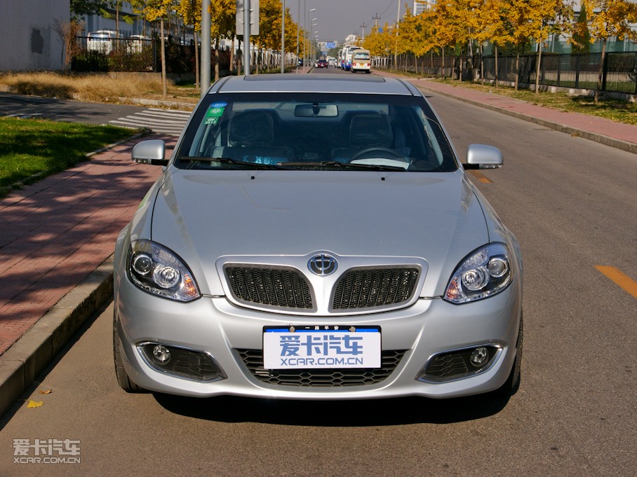 2011л 1.8L ֶ