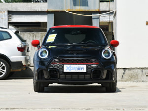 20232.0T JOHN COOPER WORKS Pat Moss ǰ