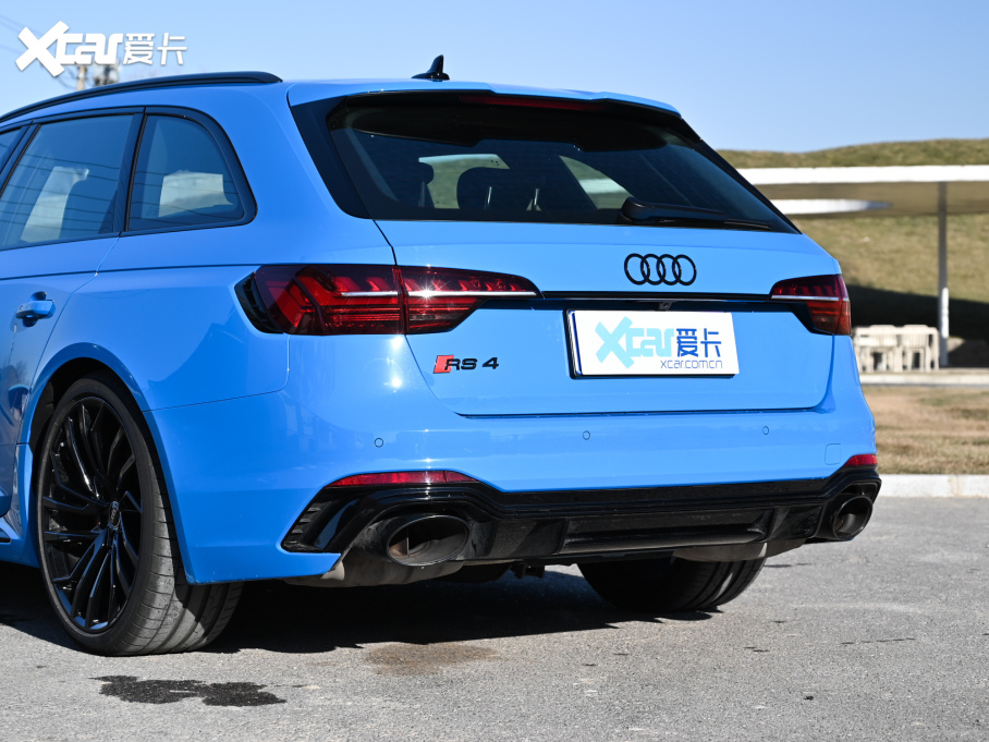 2021µRS 4 Avant װ