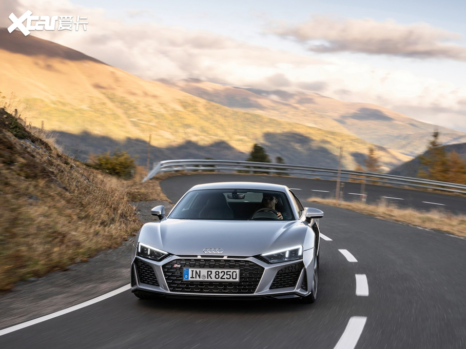 2021款奧迪r8 v10 coupe rwd