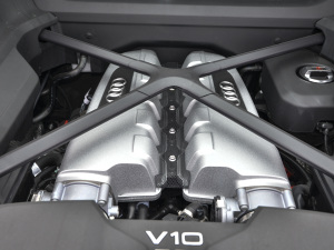 2021V10 Coupe Performance 