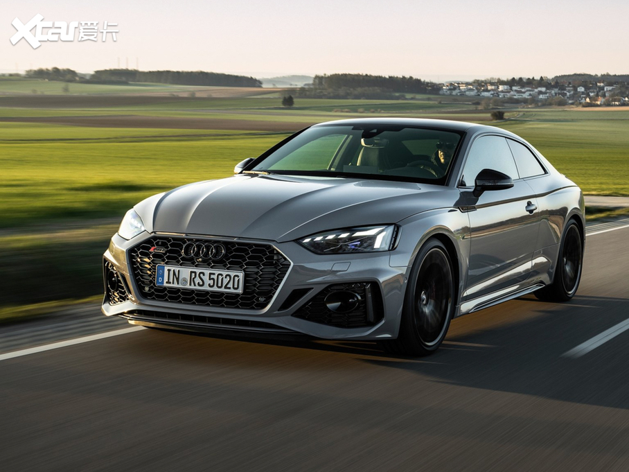 2021µRS 5 2.9T Coupe 