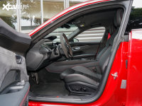 空间座椅奥迪RS e-tron GT前排空间