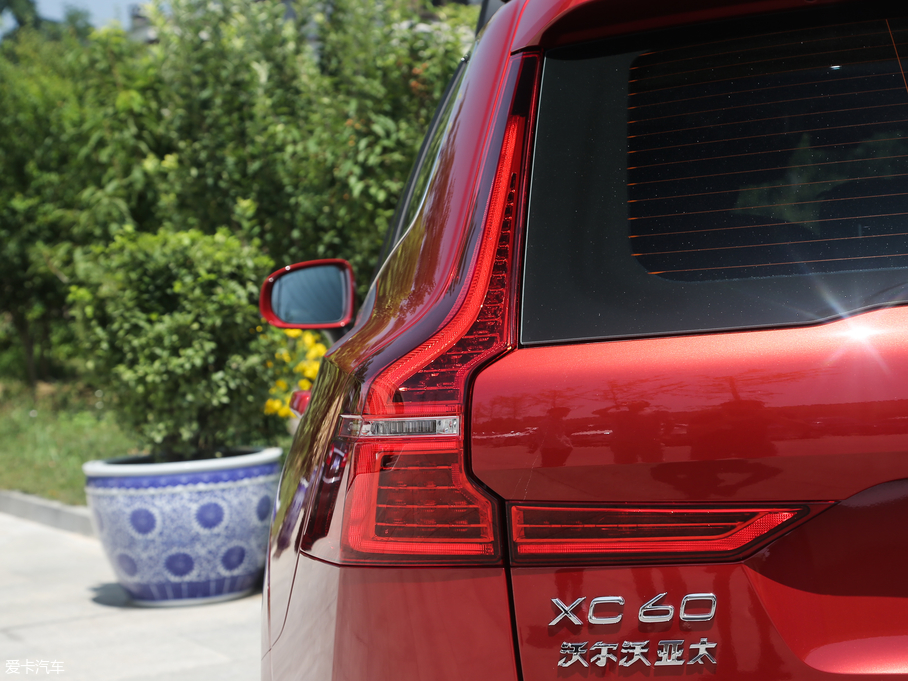 2019ֶXC60 T5 ź VI