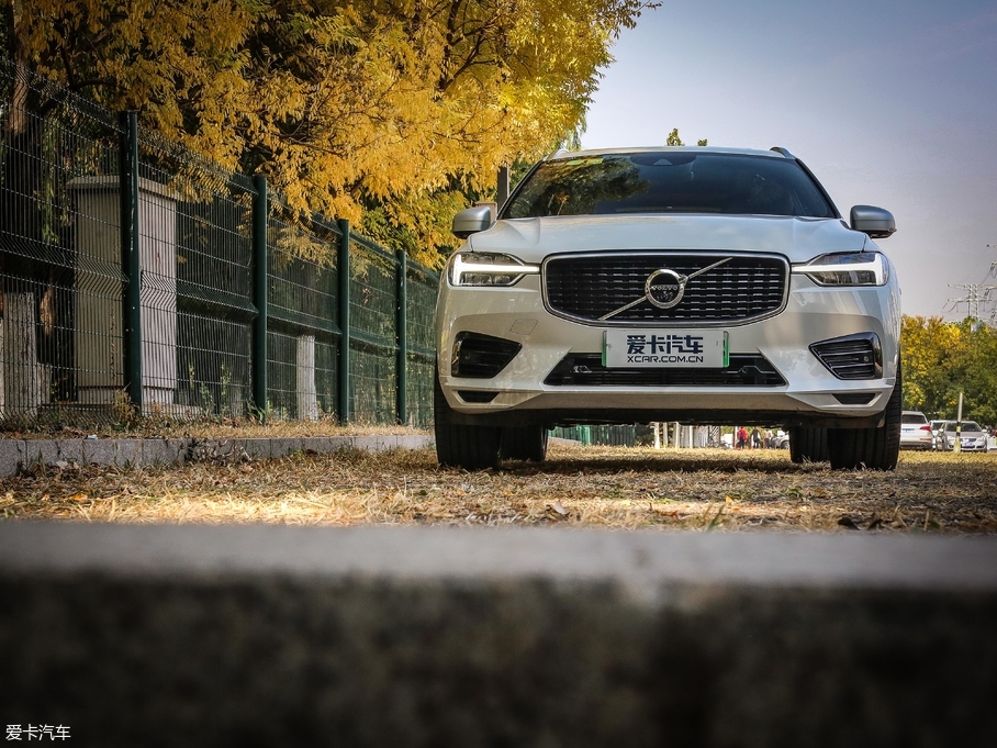 2019ֶXC60 RECHARGE T8 E춯˶ V