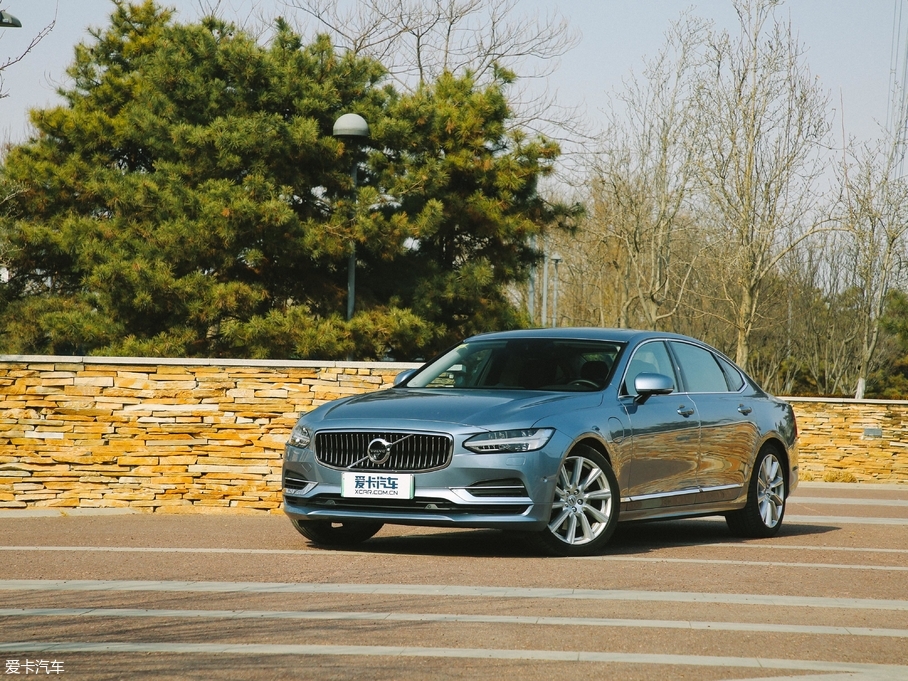 2019ֶS90 RECHARGE T8 E춯 Ű V