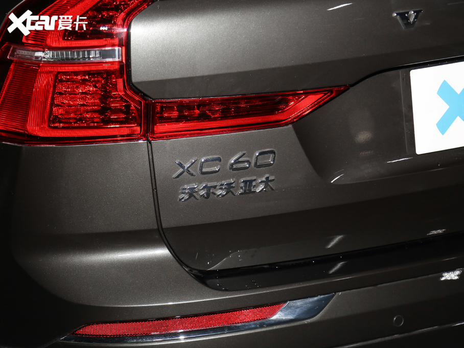 2020ֶXC60 RECHARGE T8 E춯ź