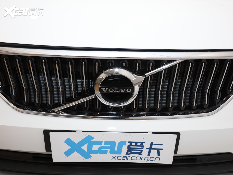 2021ֶXC40 T4 ʱа