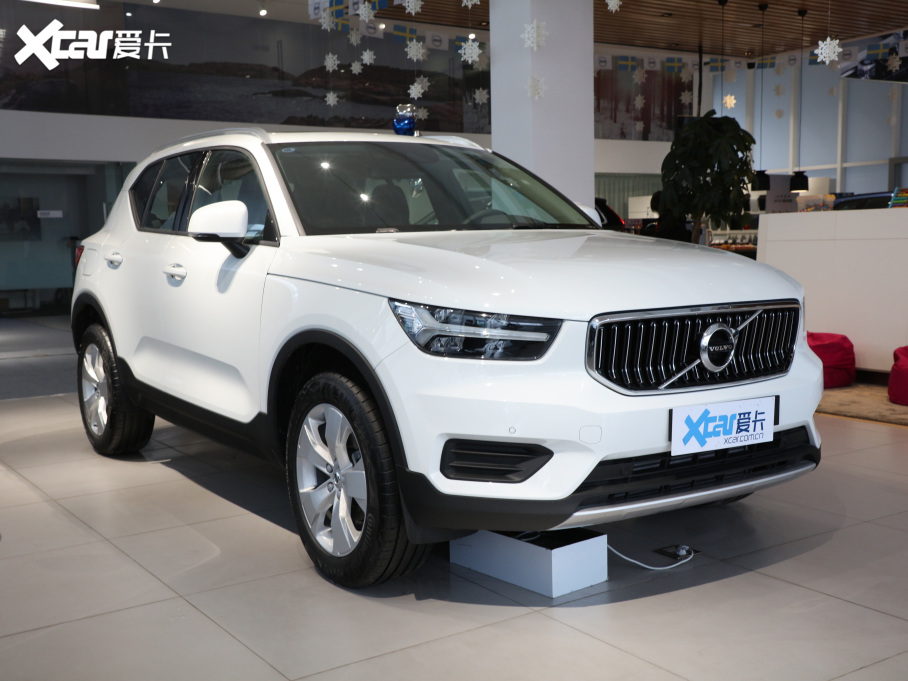 2021ֶXC40 T3 ʱа