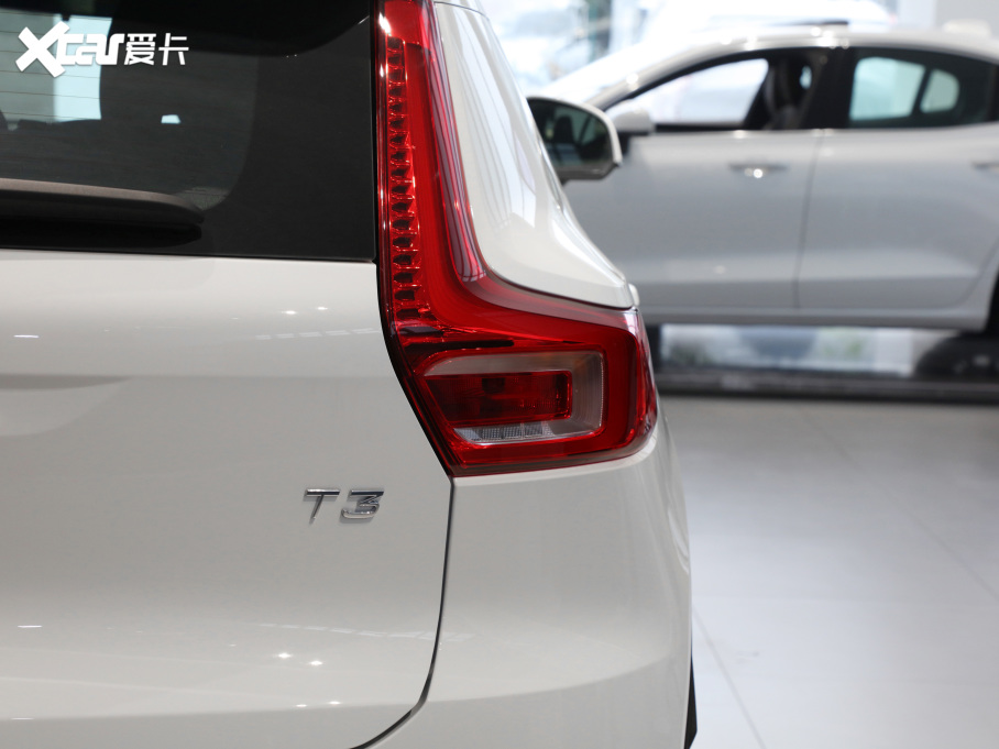 2021ֶXC40 T3 ʱа