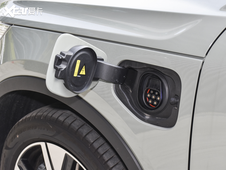 2022ֶXC40 RECHARGE  PRO