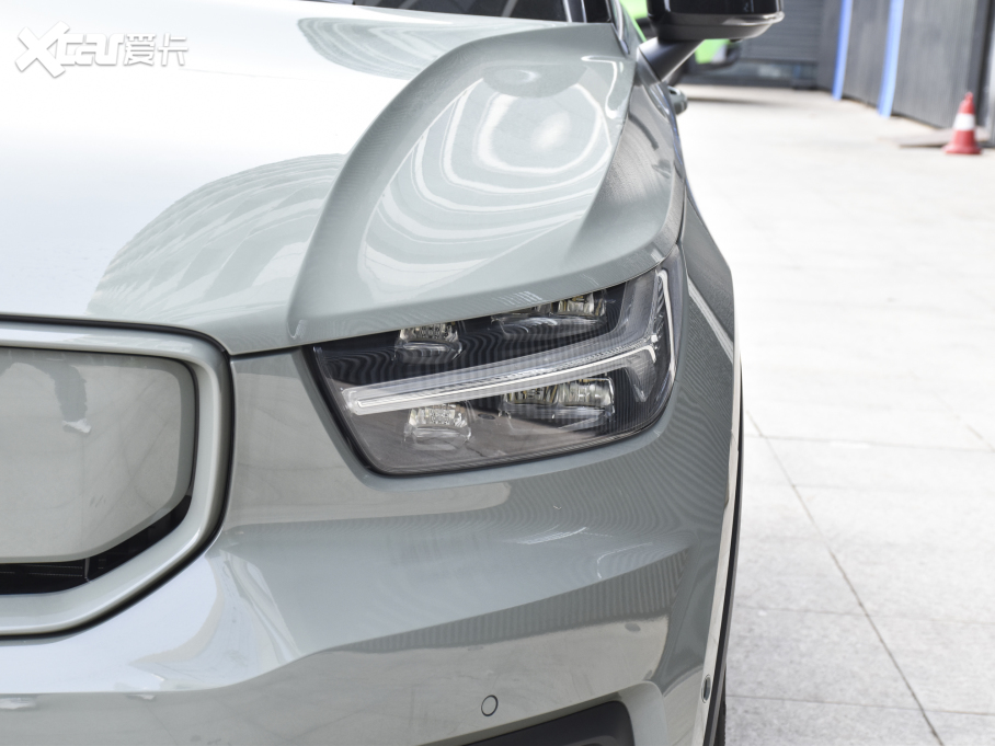 2022ֶXC40 RECHARGE  PRO