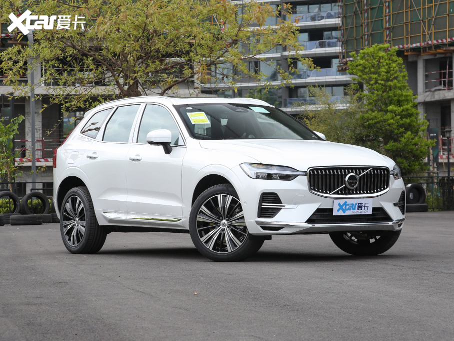 2022ֶXC60 RECHARGE T8 춯 ź