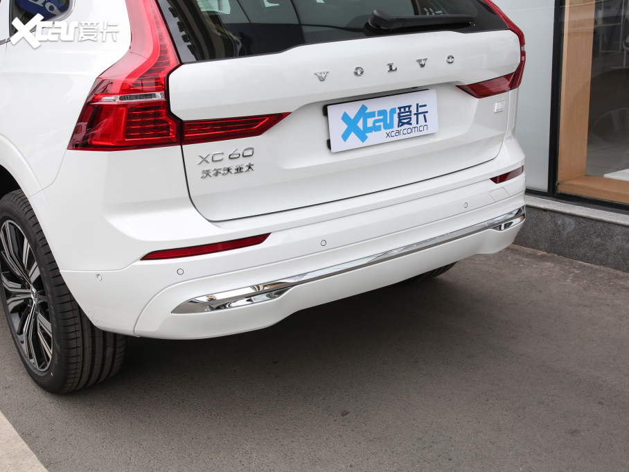 2022ֶXC60 RECHARGE T8 춯 ź