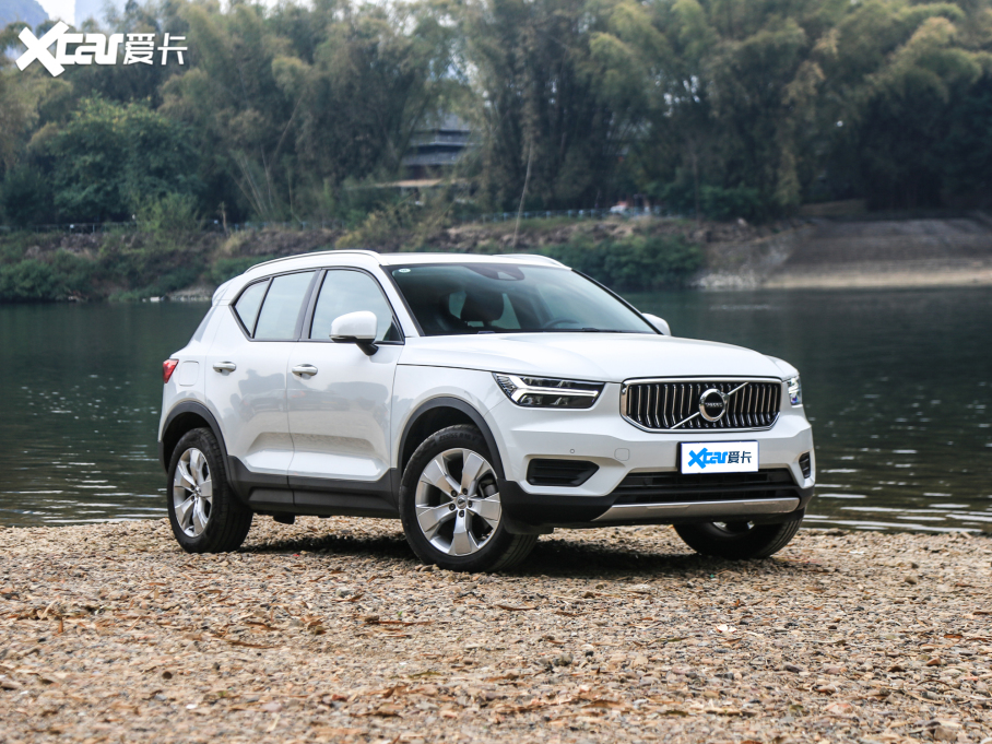 2022ֶXC40 T4 ʱа