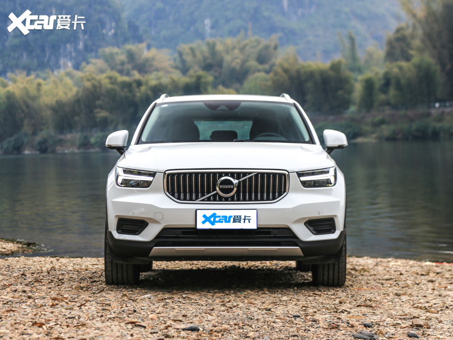 2022ֶXC40 T4 ʱа