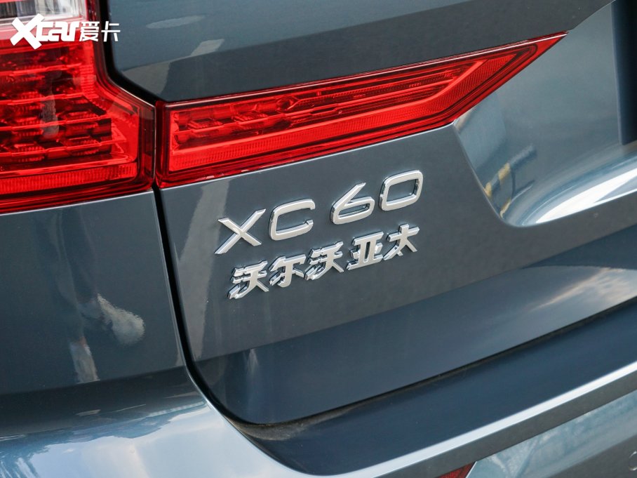 2023ֶXC60 RECHARGE T8 춯 ź