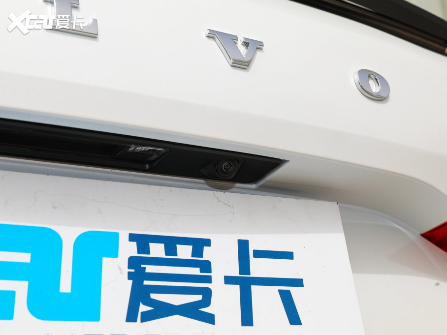 2023ֶXC60 RECHARGE T8 춯 Զ