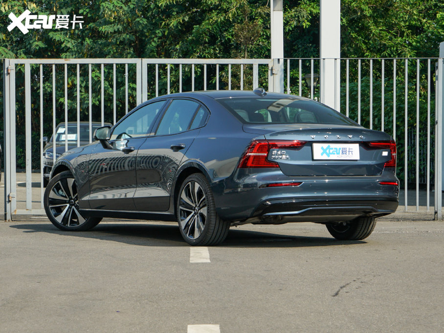 2023ֶS60LԴ 45