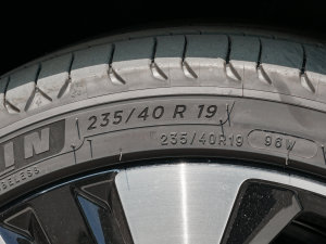 2023款T8 四驱长续航智雅运动版 轮胎尺寸
