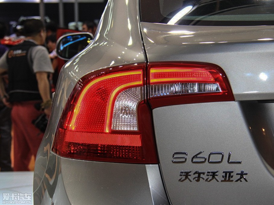 2014ֶS60 L 2.0T T5Խ