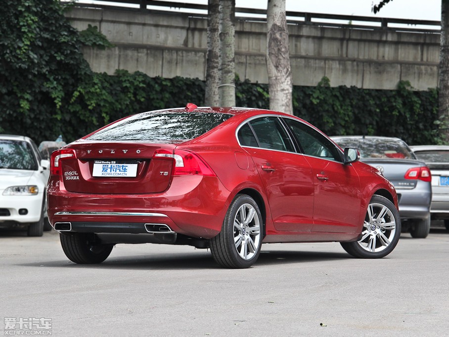 2015ֶS60 L 2.0T T5 Խ