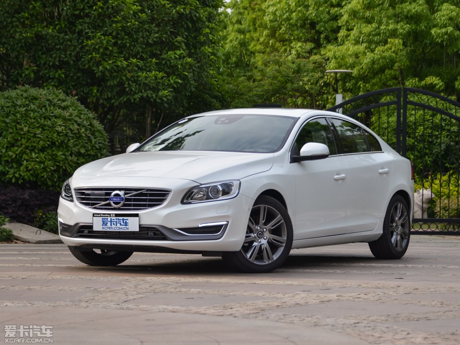 2015ֶS60 L 2.0T T5 Խ