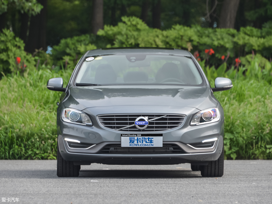 2016ֶS60 L 2.0T T4 Զ