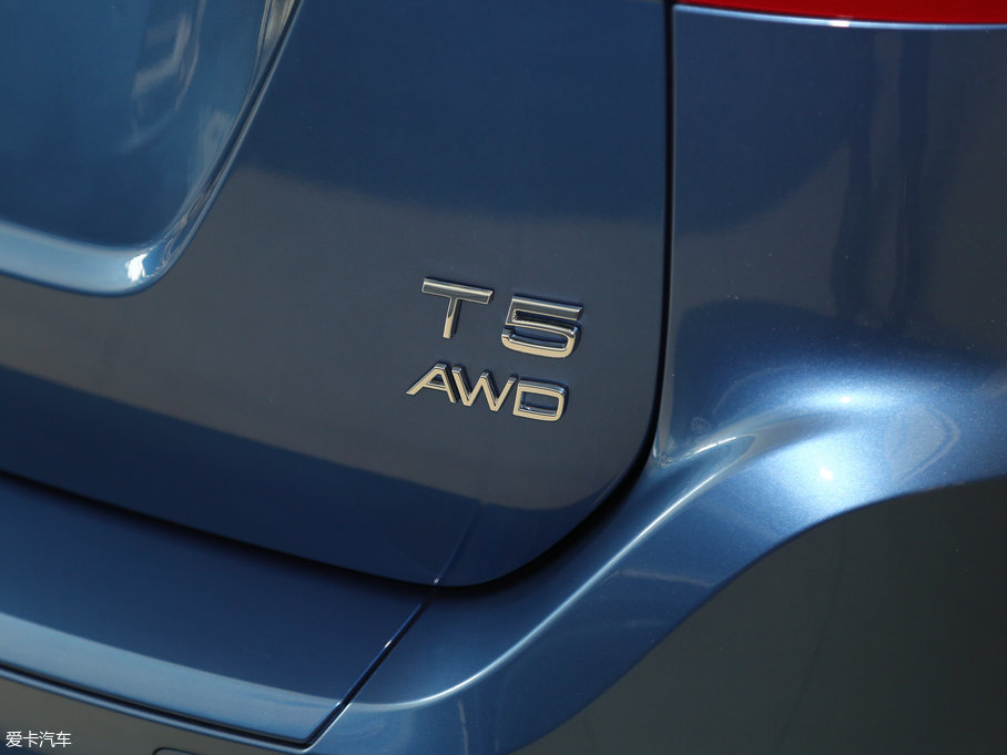 2017ֶXC60 2.0T T5 AWD ˶
