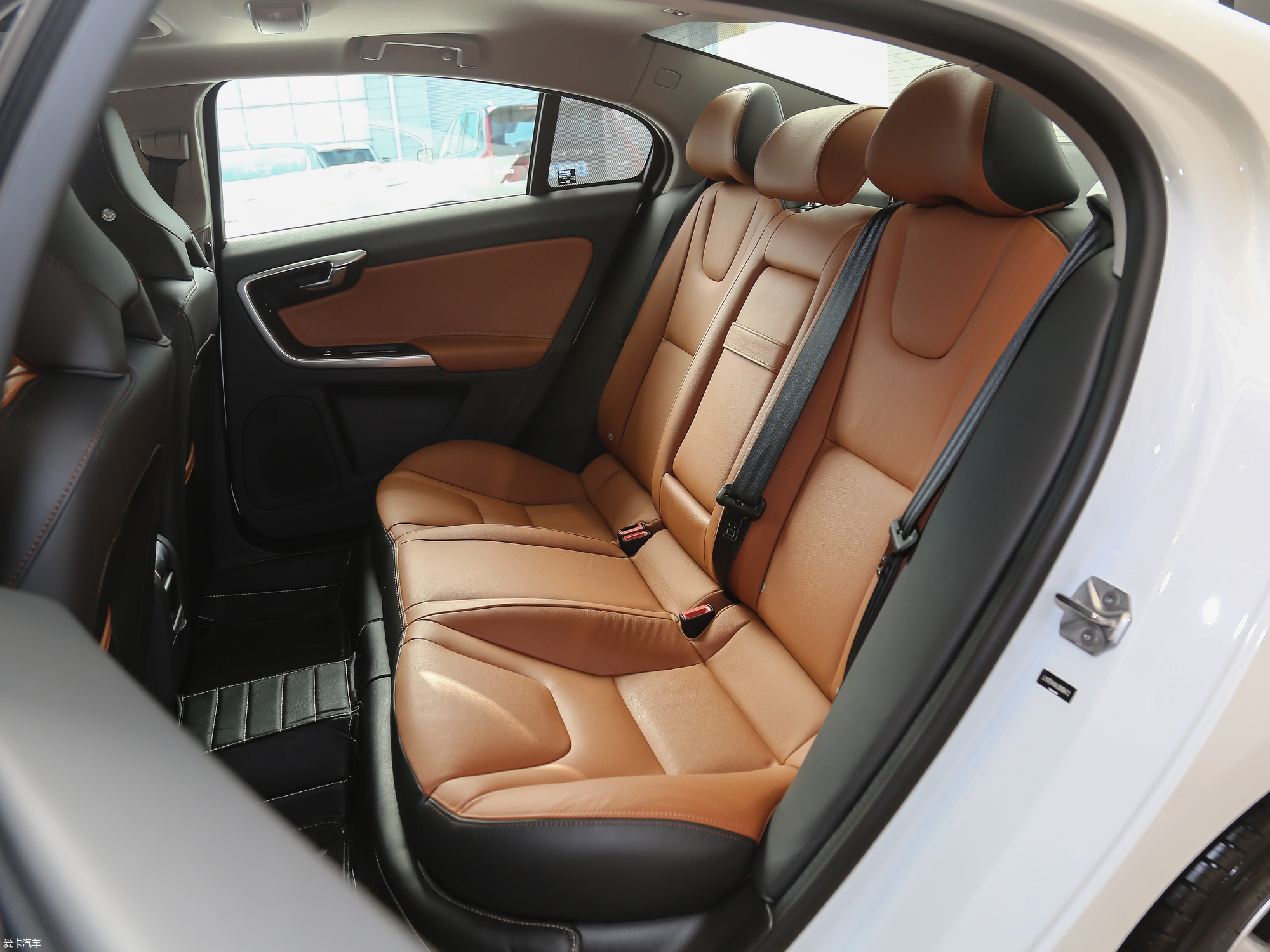 【2018款沃尔沃s60l 2.