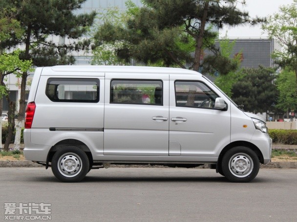福汽启腾2014款启腾m70