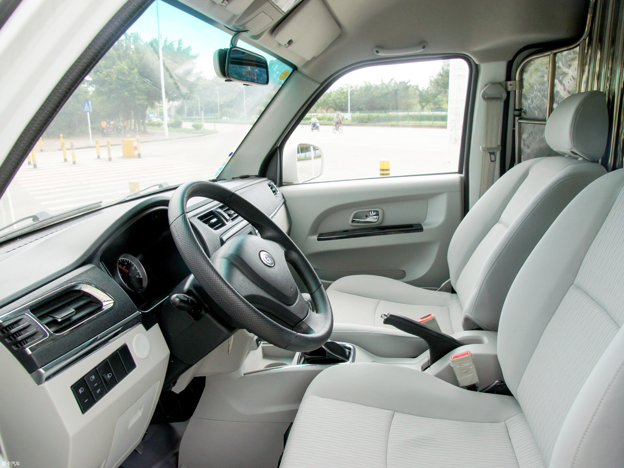 【2017款威途x35rq5026xxyevh3_中控区_9/40张图