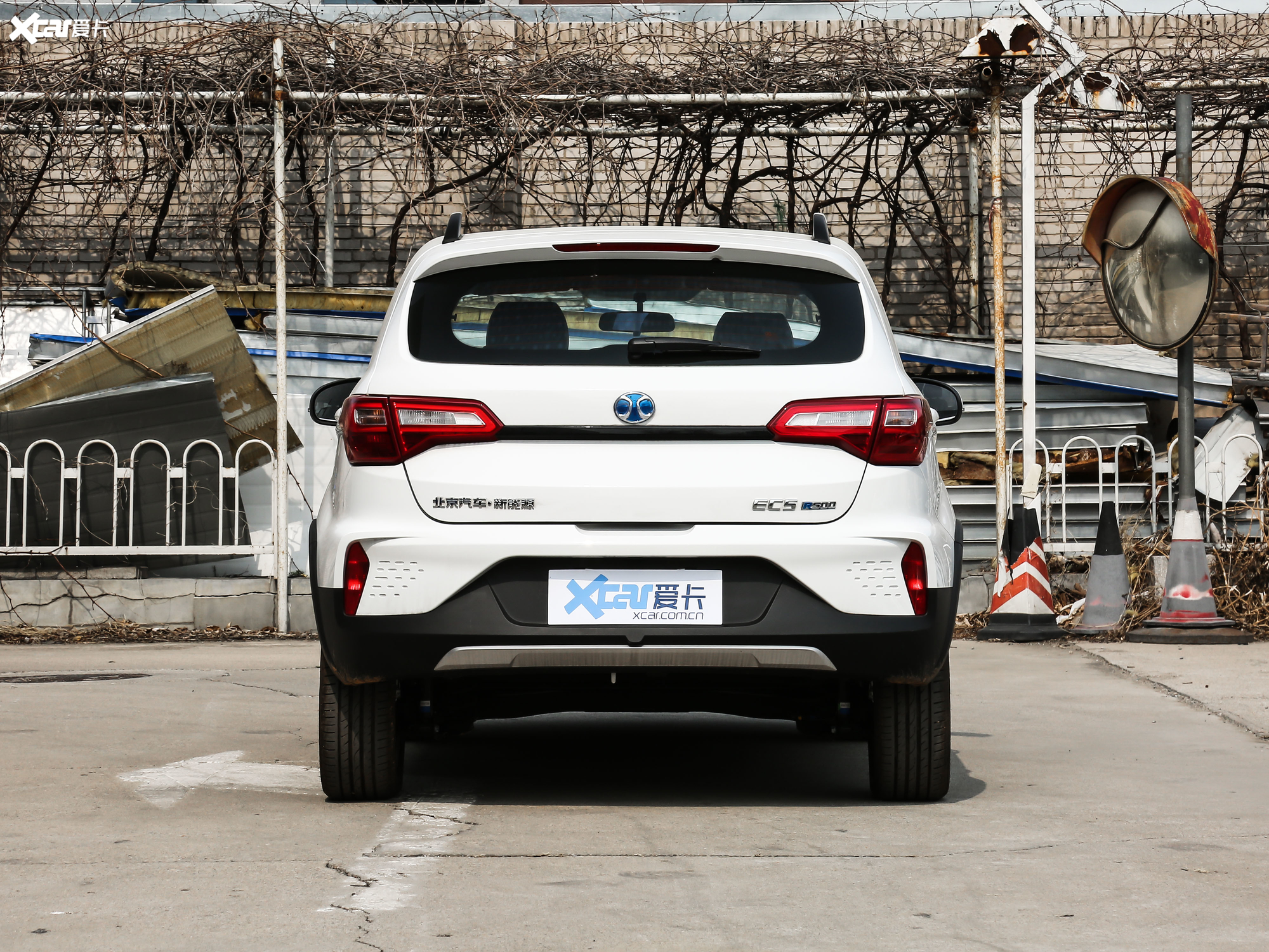 爱卡首页 汽车图片 北汽新能源 北汽ec5 2020款新风版  2020款北汽ec5