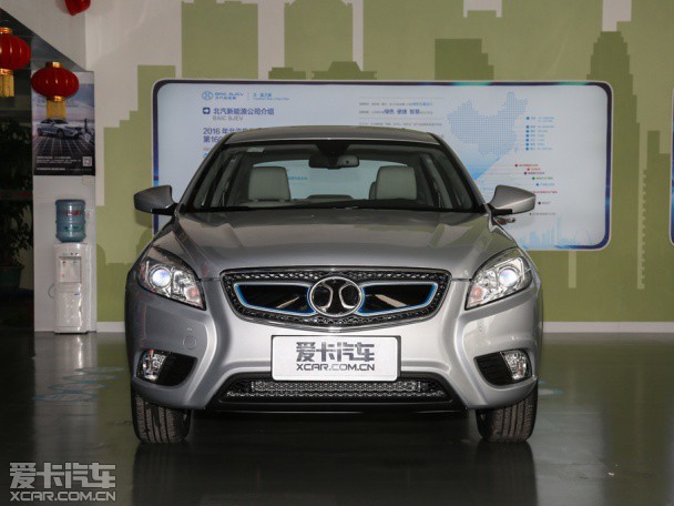 青岛网约车绿色升级 百辆北汽新能源交付