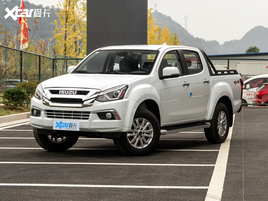 D-MAX