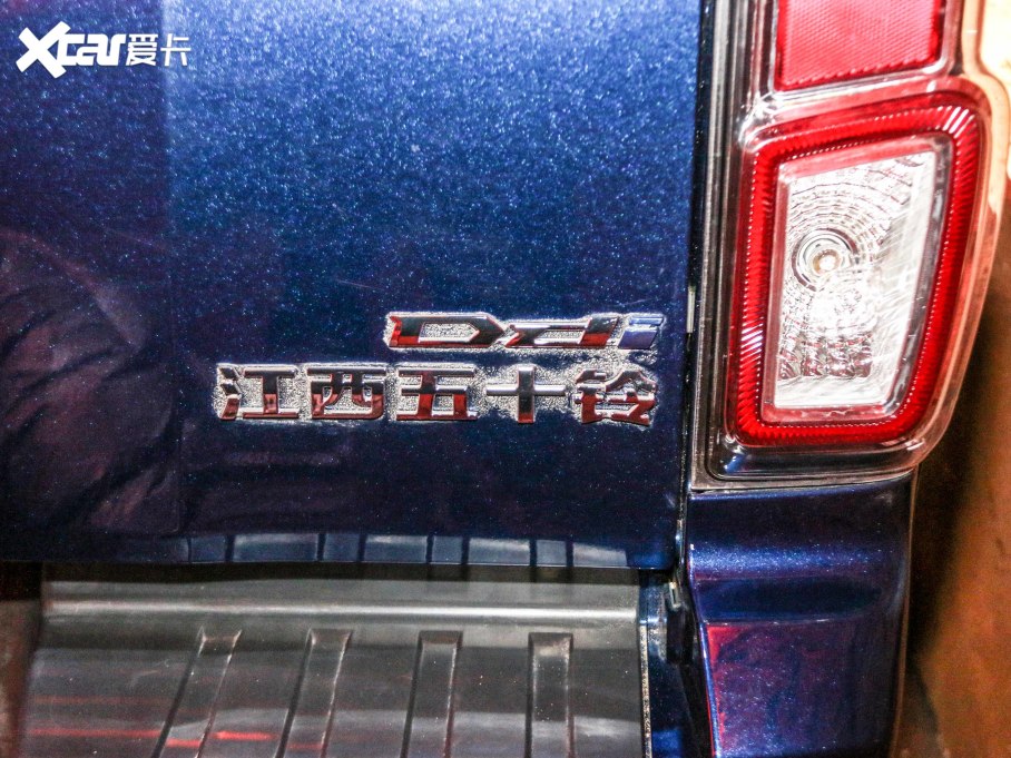 2021D-MAX 1.9T Զ 