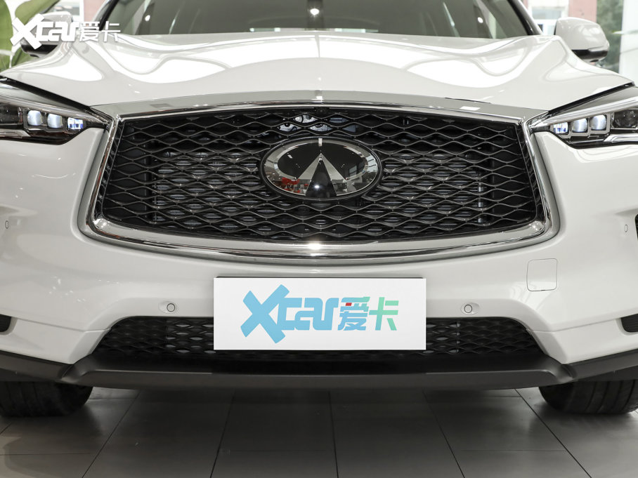 2022ӢQX50 2.0T 콢