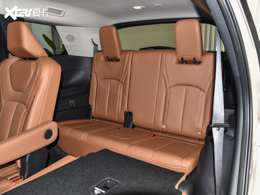 2022款英菲尼迪qx60 2.0t 四驱尊贵版