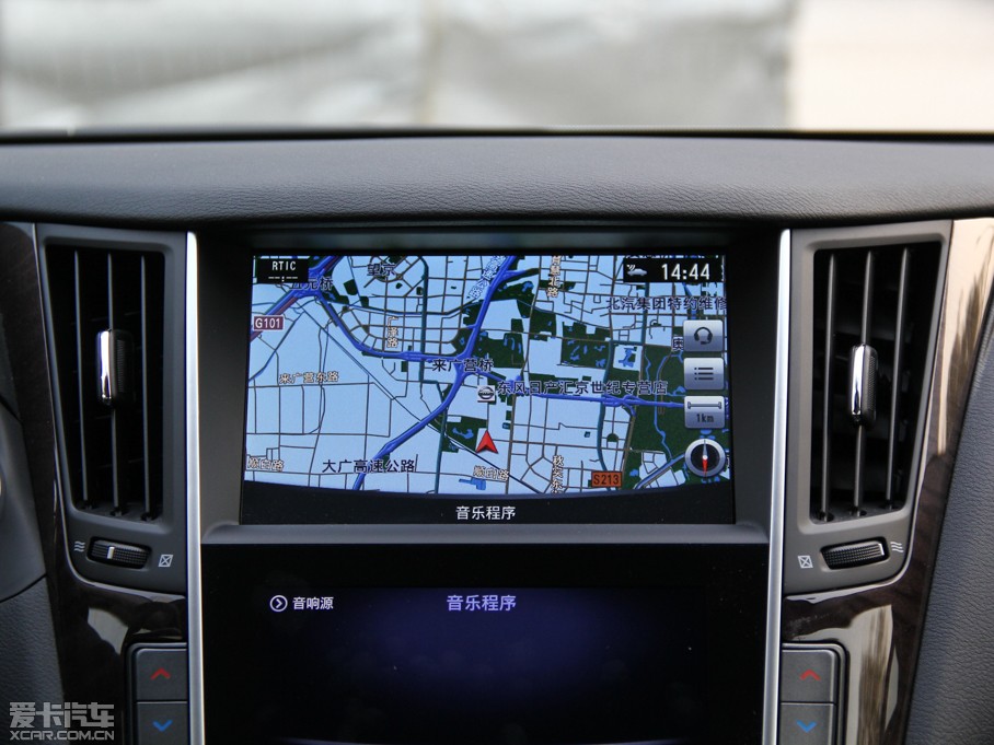 2015ӢQ50L 2.0T 