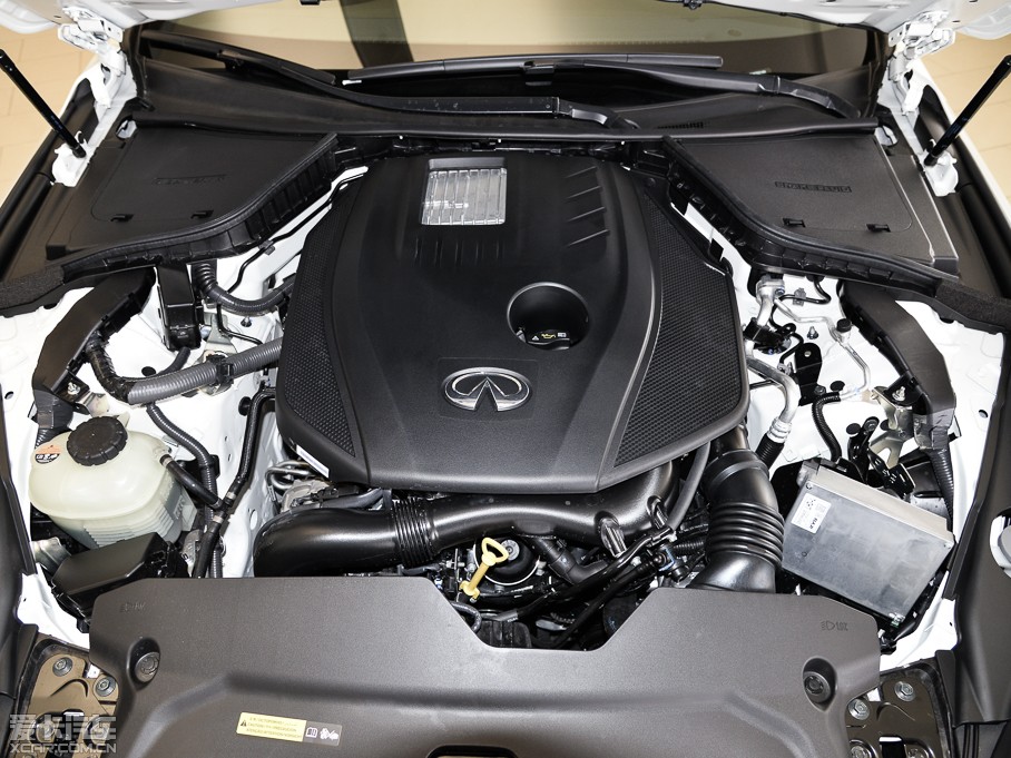 2015ӢQ50L 2.0T ˶