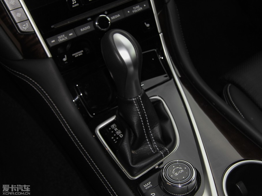 2015ӢQ50L 2.0T ˶