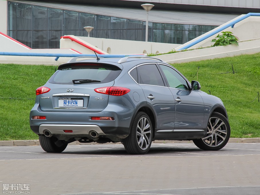 2015ӢQX50 2.5L 