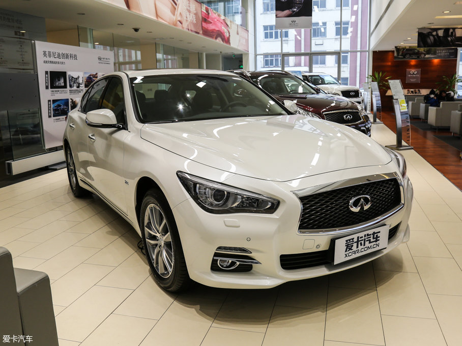 2016ӢQ50L 2.0T 