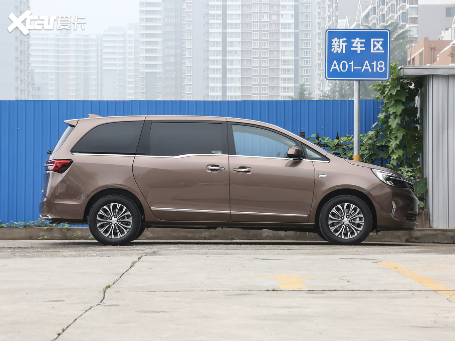 2020GL8 652T 
