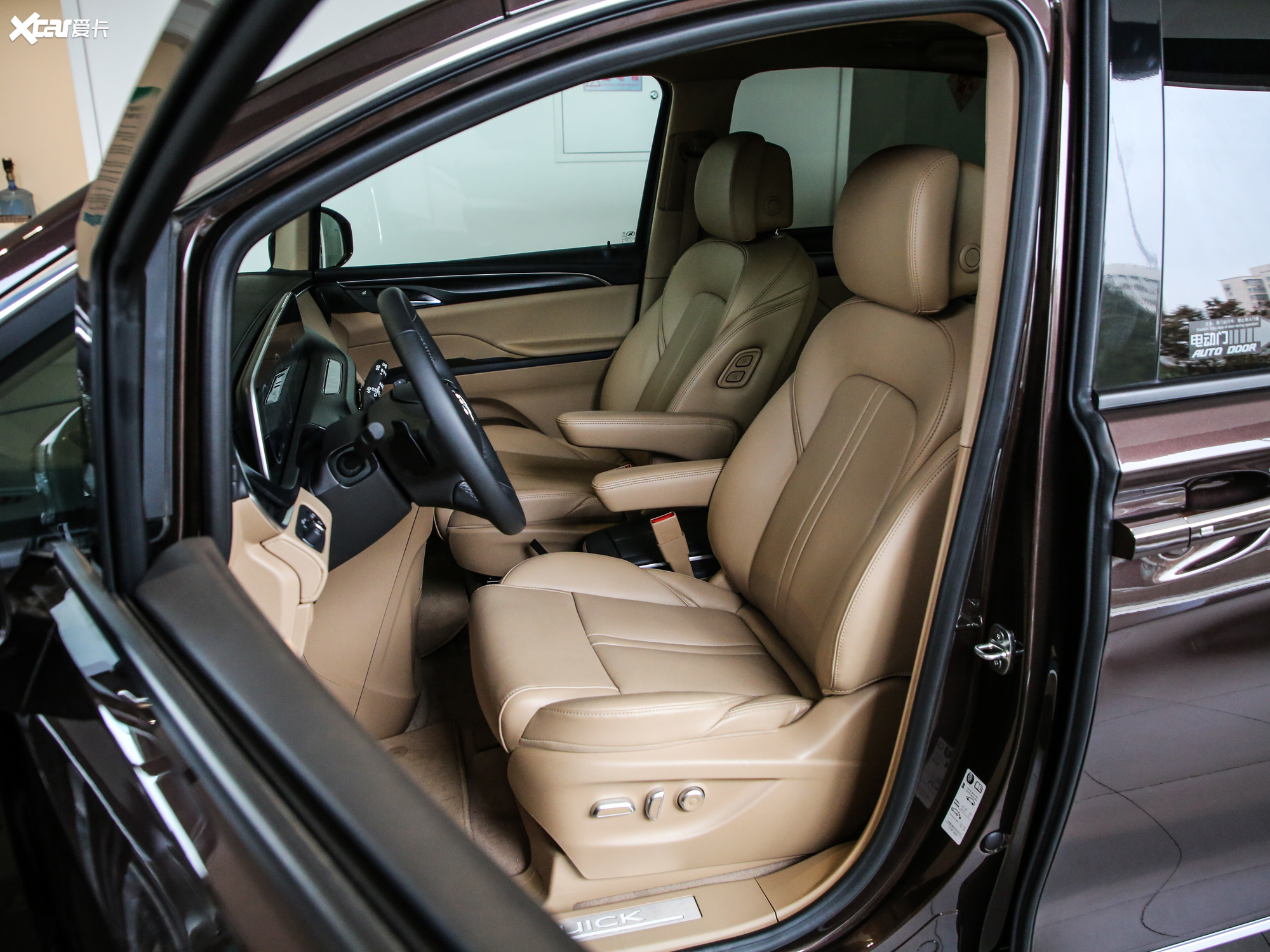 【2020款别克gl8 es陆尊653t 旗舰型_空间座椅_3/162张图片】_汽车